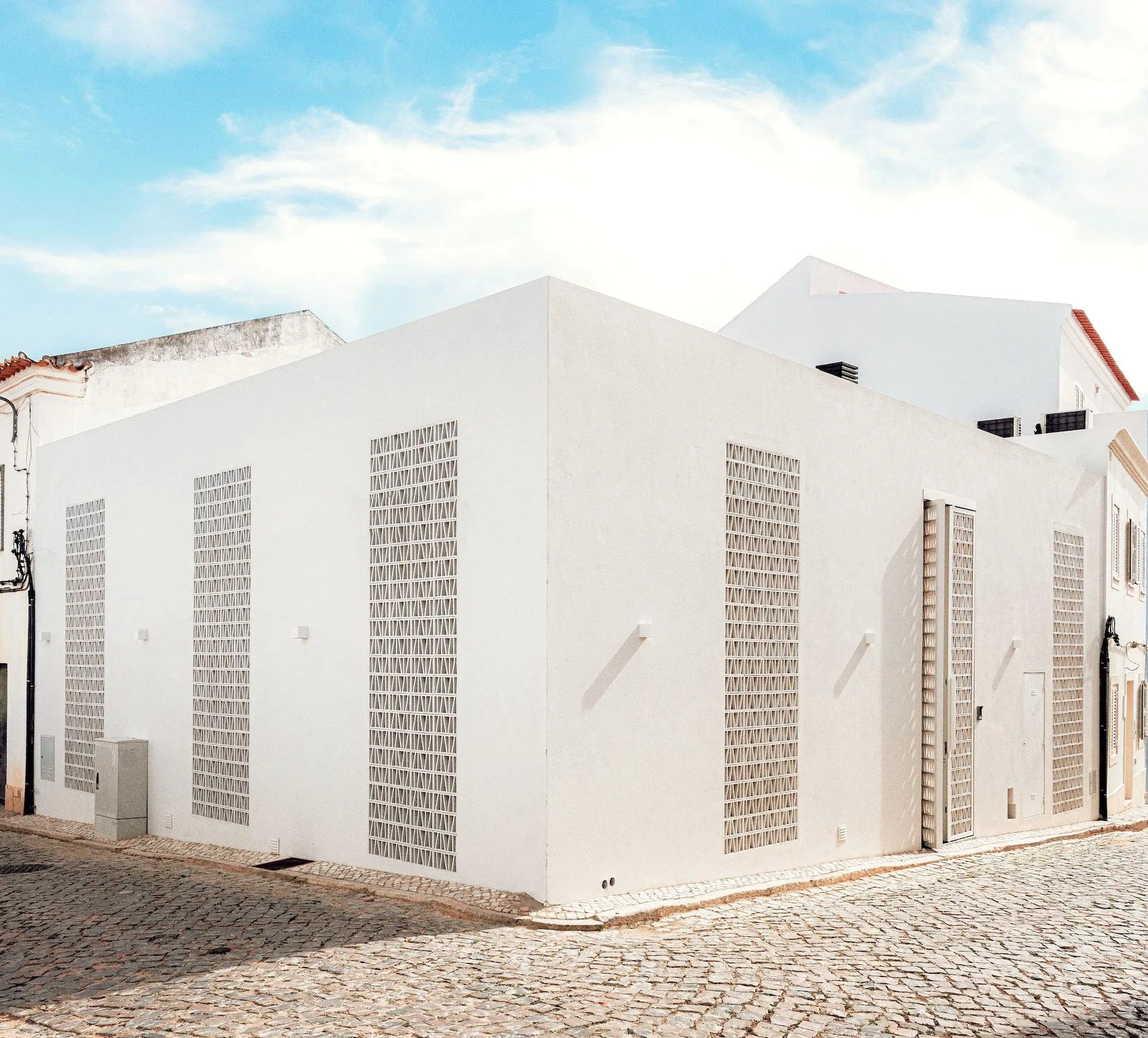Construímos lugares que ficam.